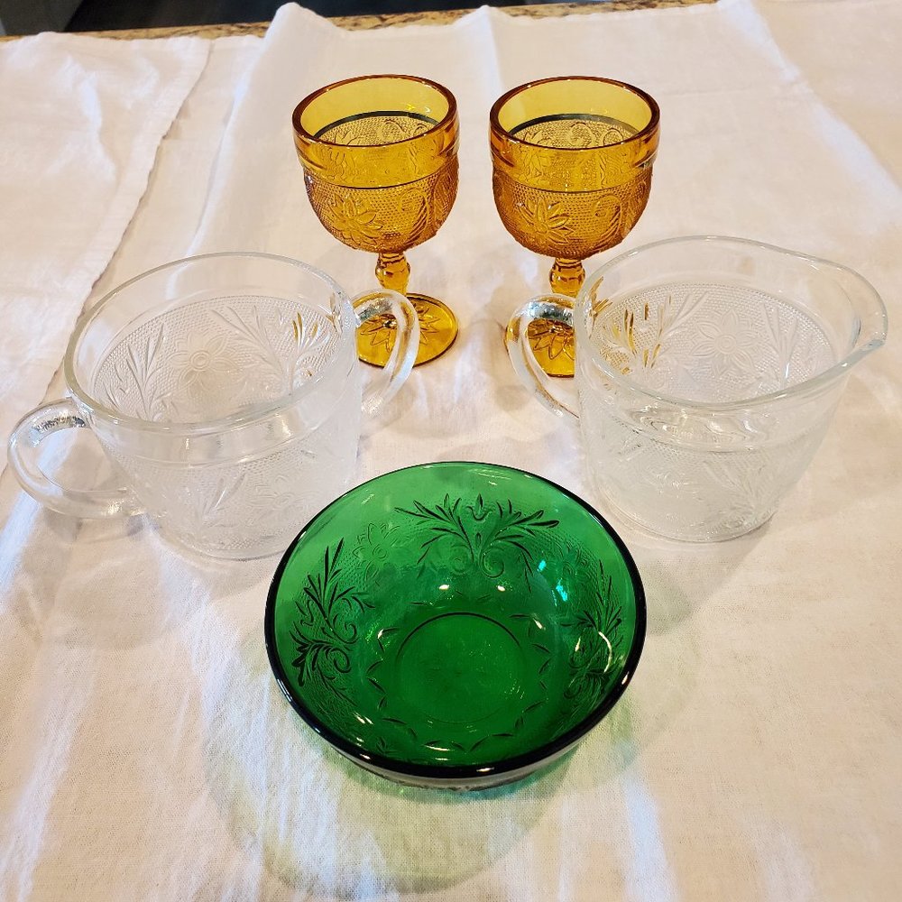 Lot of 5 Sandwich Glass Pieces